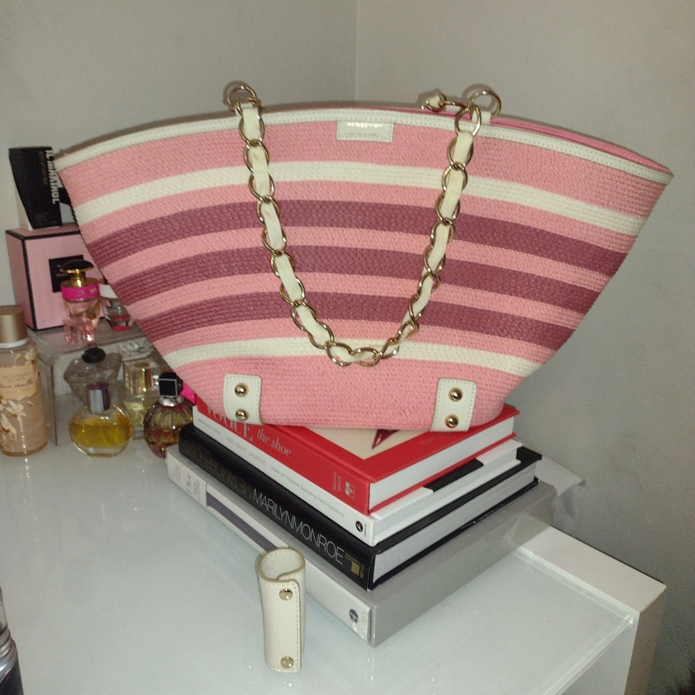 BURBERRY BLUE LABEL